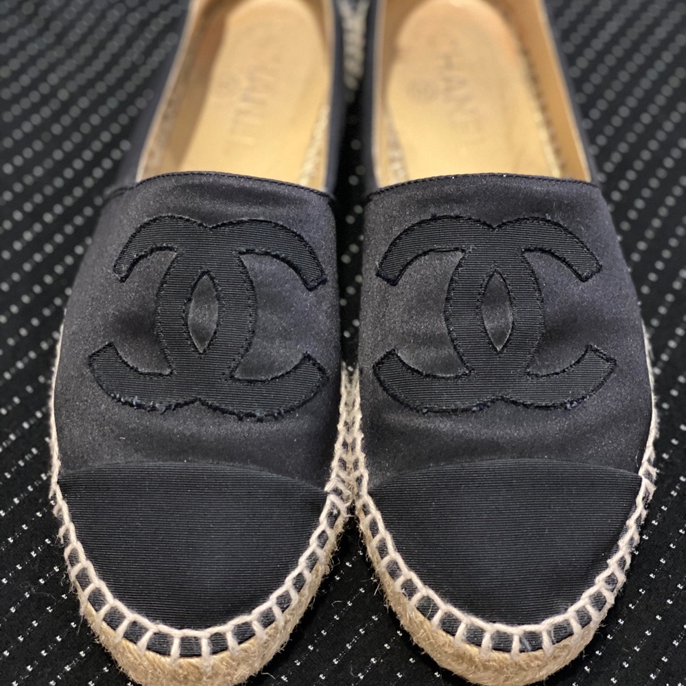 Chanel black satin espadrilles size 38